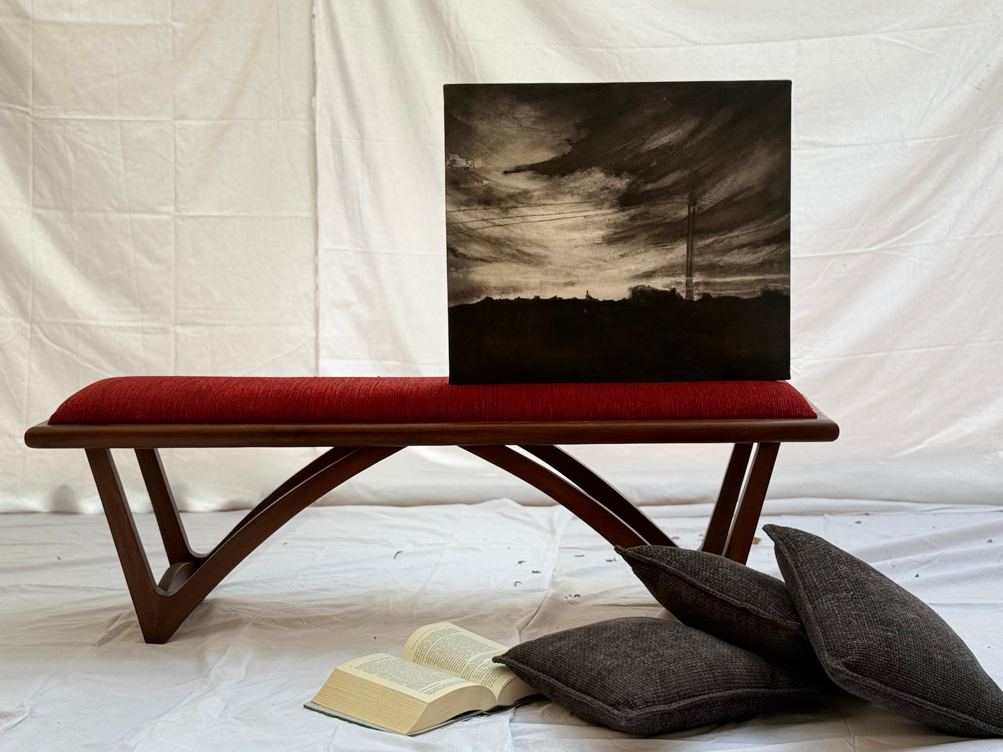 Crimson Arch Bench